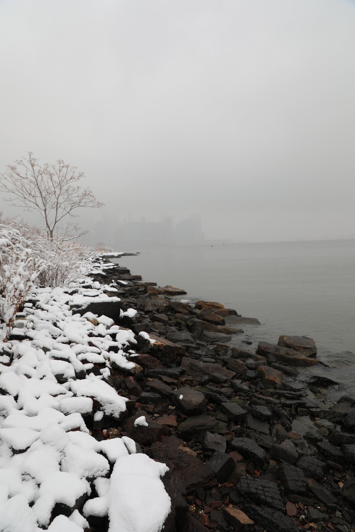 Snowfall on the Rocks